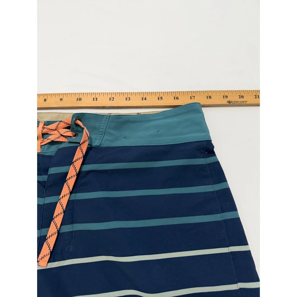 Patagonia Mens Board Shorts 32 Blue Teal Striped Swim Trunks Surfing Inseam 9in